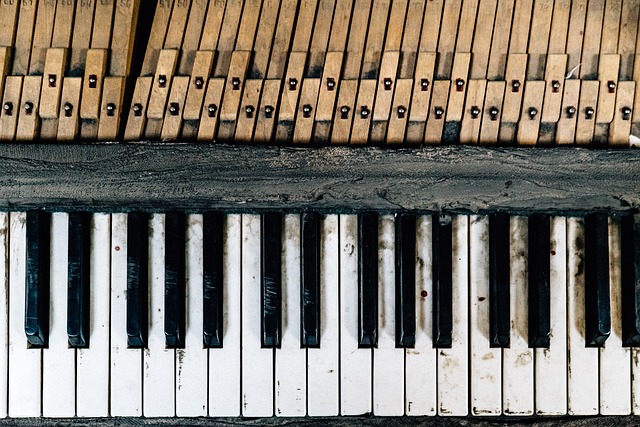 why do pianos feel different
